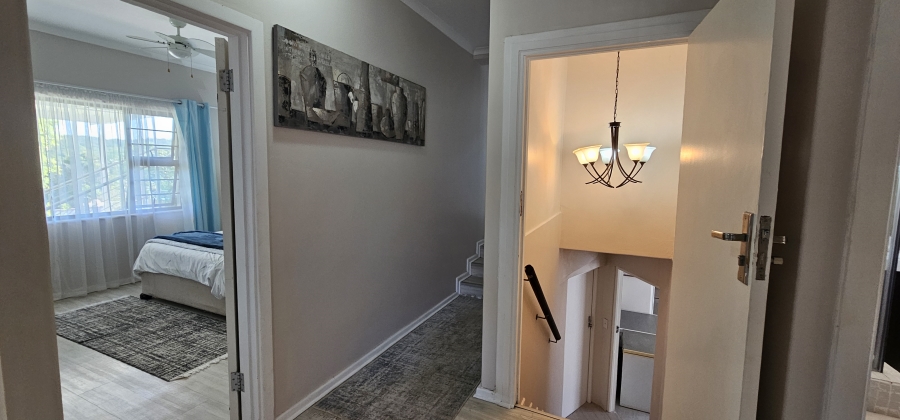 6 Bedroom Property for Sale in Gonubie Eastern Cape